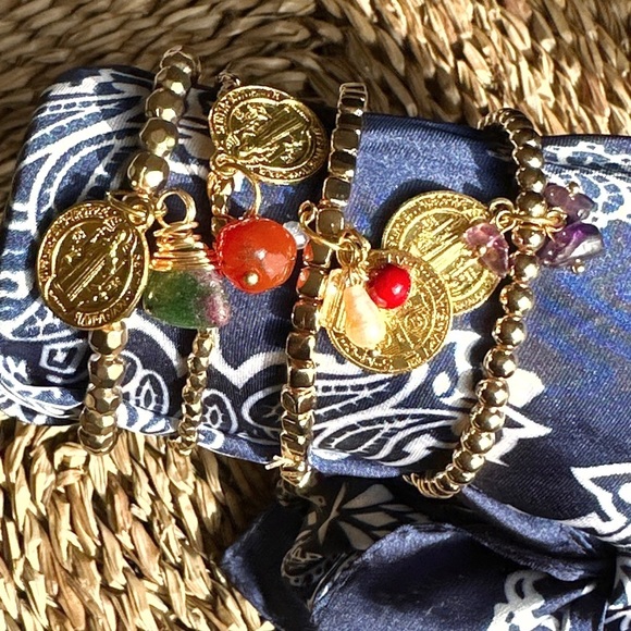 Saint Benedict gold carnelian gemstone beaded dainty bracelets - Picture 4 of 4
